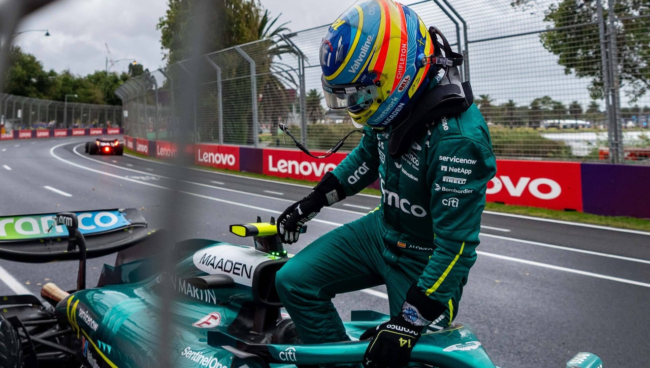 Aston Martin se ríe de Fernando Alonso