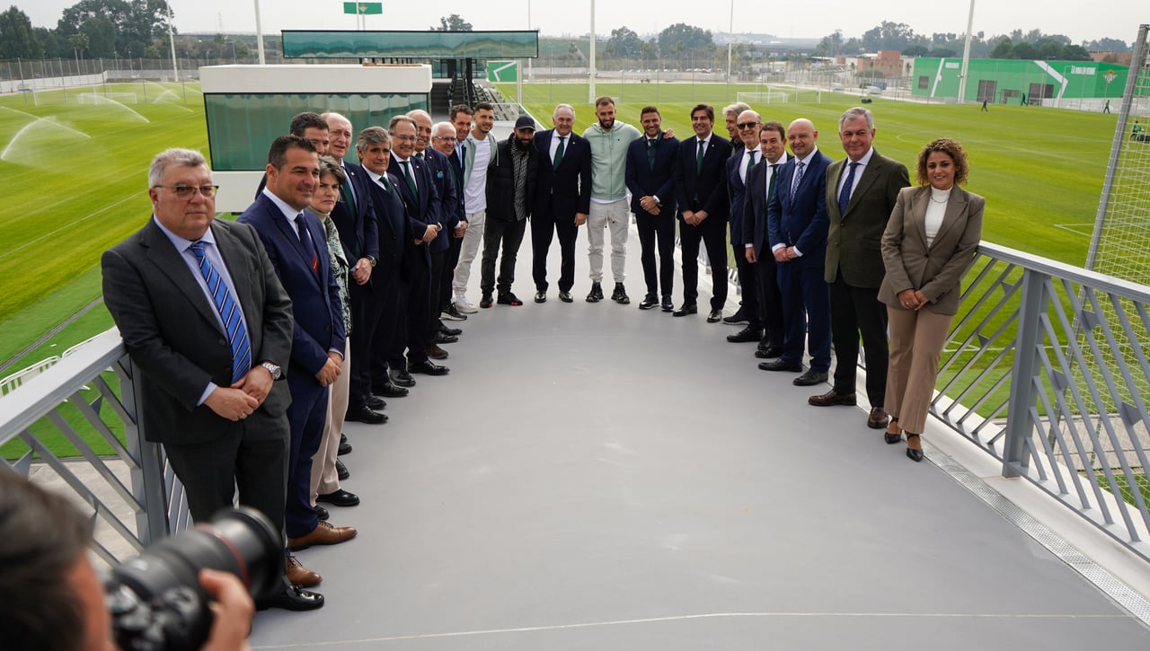 La portada de ESTADIO Deportivo para el martes 28 de noviembre de 2023