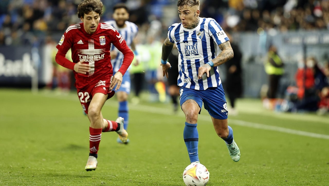 El Málaga hace oficial el fichaje de Julián Delmás