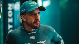 Fernando Alonso sufre una indisposición y tiene que parar