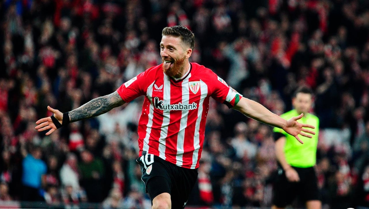 Iker Muniain deshoja la margarita