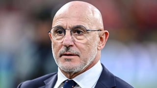 Luis de la Fuente se desmarca de la RFEF con Montse Tomé