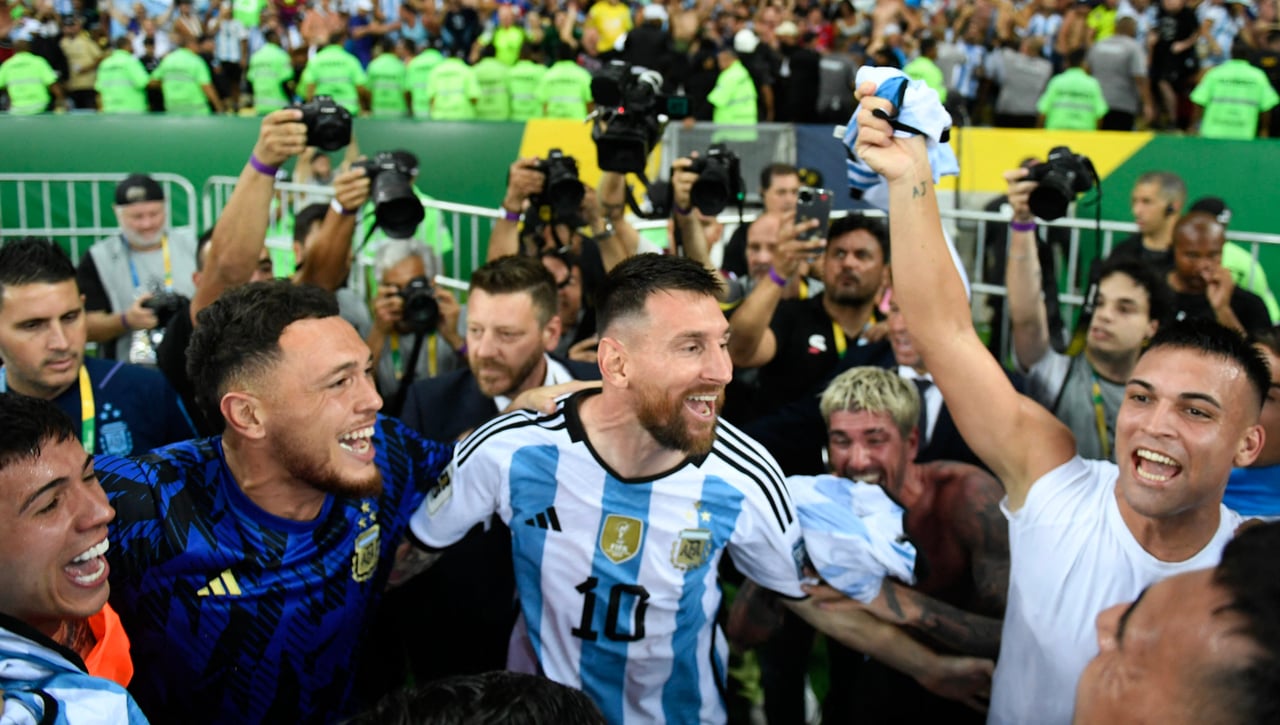 Dos de cal y una de arena para los últimos internacionales del Sevilla