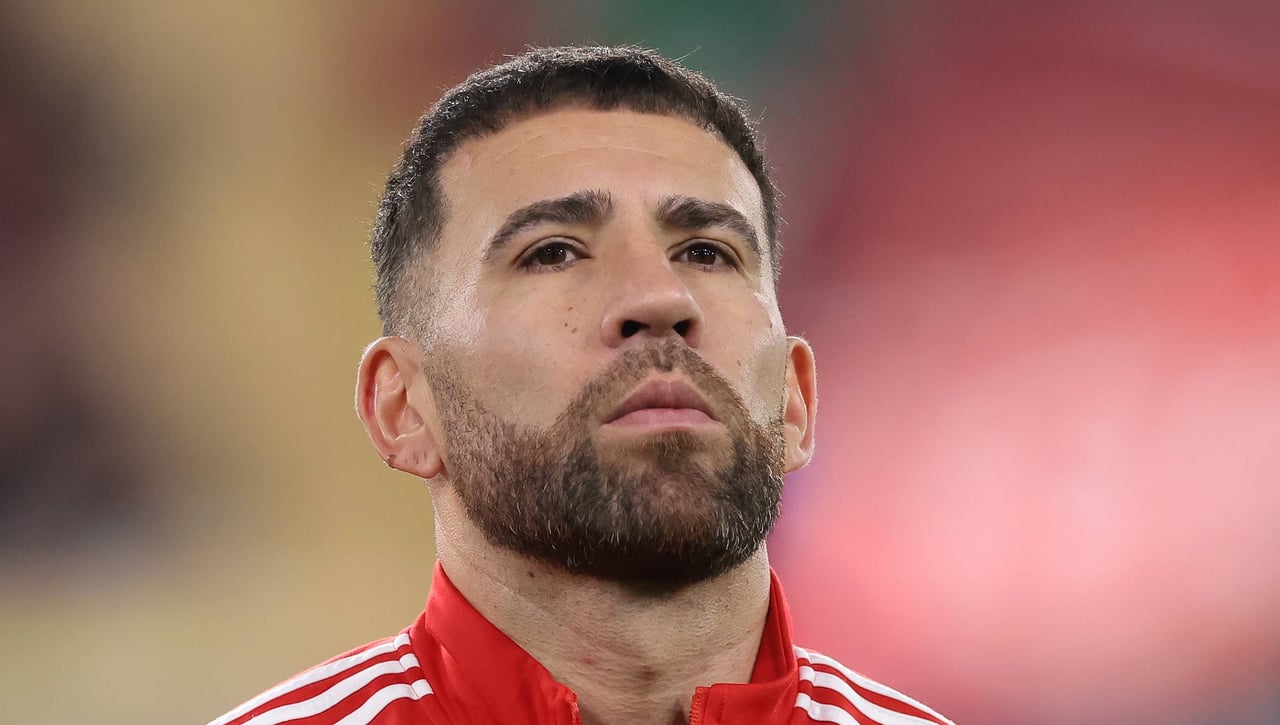 El Benfica, en negociaciones para acometer la extensión del contrato de Otamendi