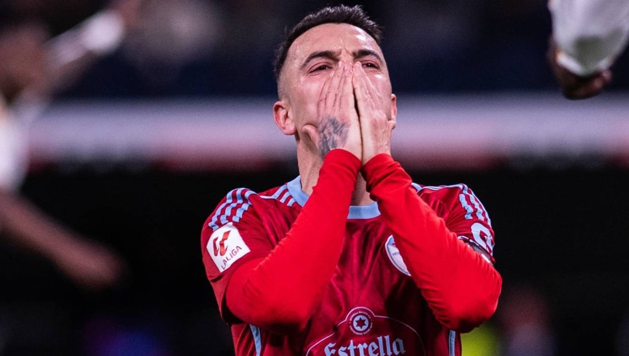 Frena la renovación de Iago Aspas