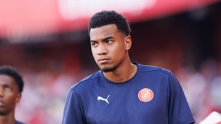 La salida de Jhon Solís, a punto