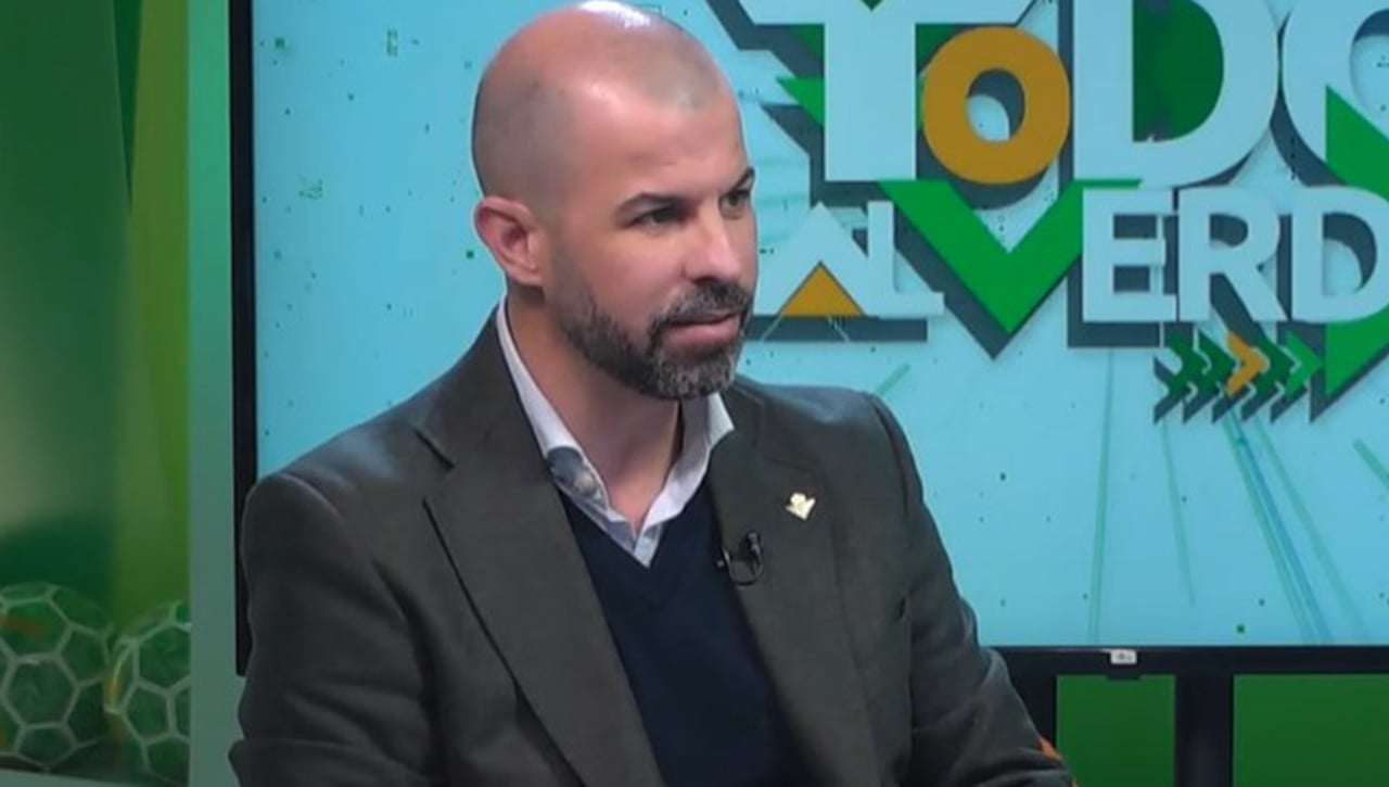 Manu Fajardo da pistas sobre el Betis 24/25 y pone fecha a Bakambu