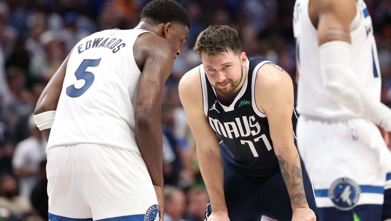 Los Dallas Mavericks desaprovechan su ventaja y Doncic carga con la culpa