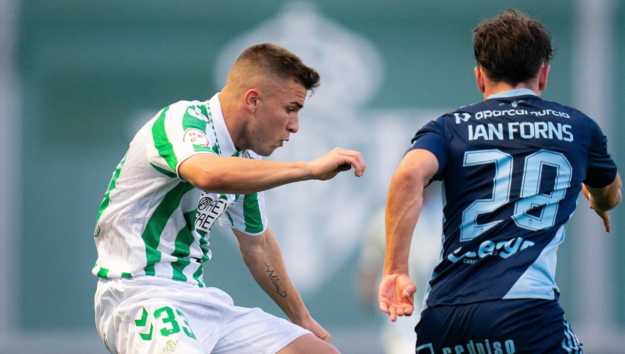 Betis Deportivo 1-2 Murcia: Duro trago pese al 'mensaje' de Pablo García