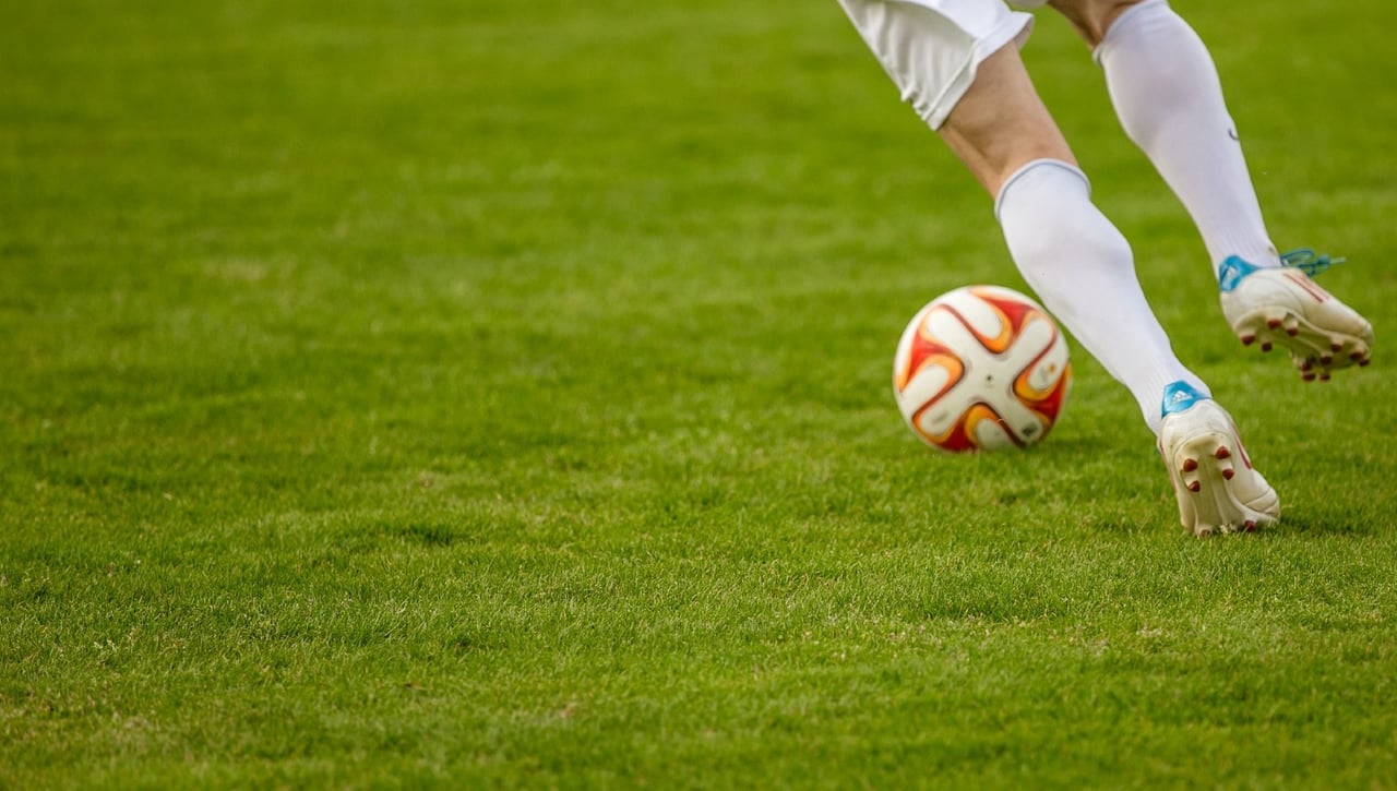 El Pedroso benjamín lidera la zona I en solitario