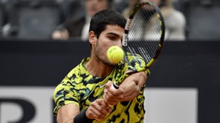 Carlos Alcaraz cae eliminado ante el desconocido Marozsan