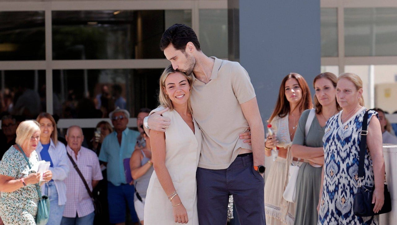 Sergio Rico y Alba Silva dan la noticia más esperada