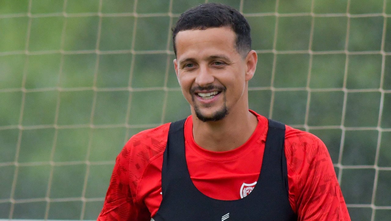 El Rayo Vallecano muestra su nueva cara