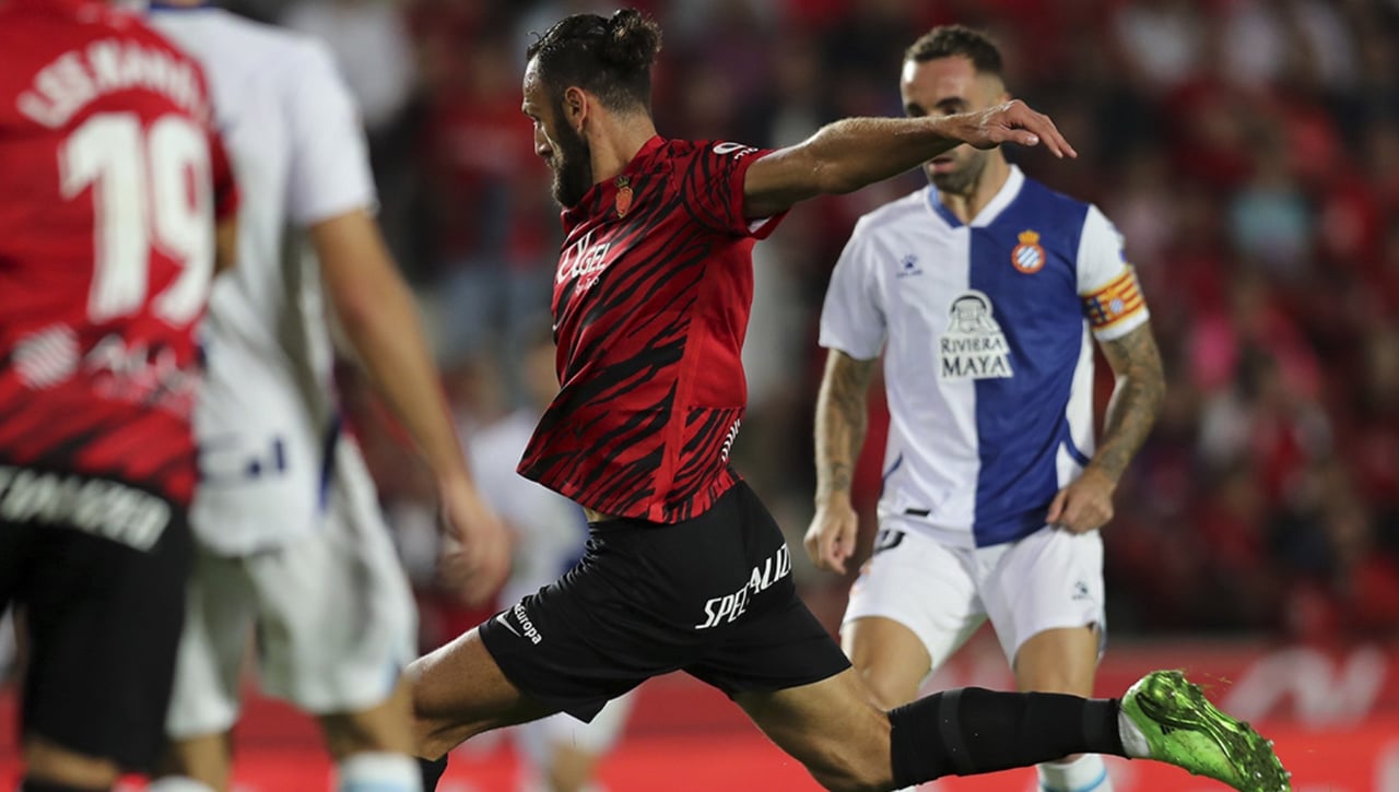 Muriqi pasa reconocimiento médico y el Mallorca sube su puja por Darder