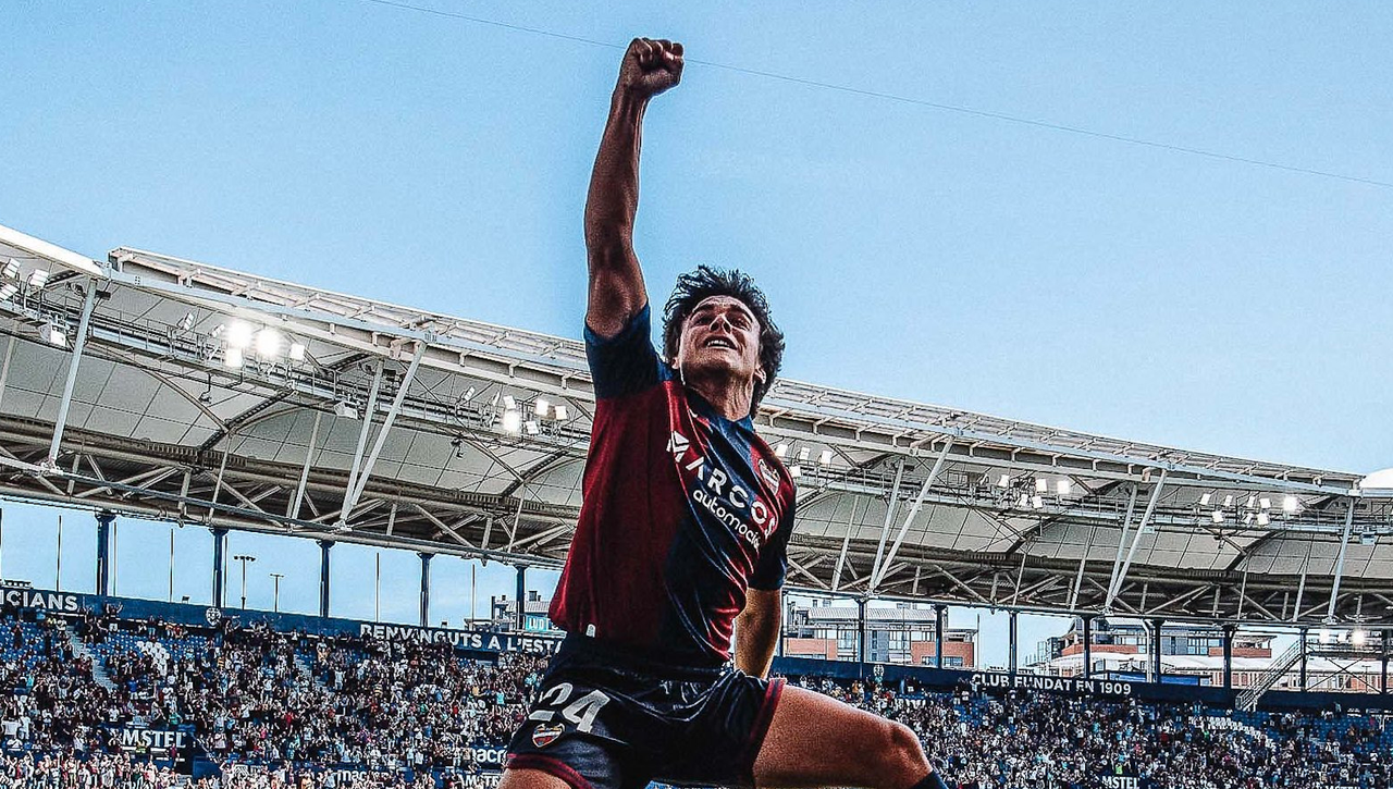 Resumen Segunda división: el Almería no arranca con un Levante líder