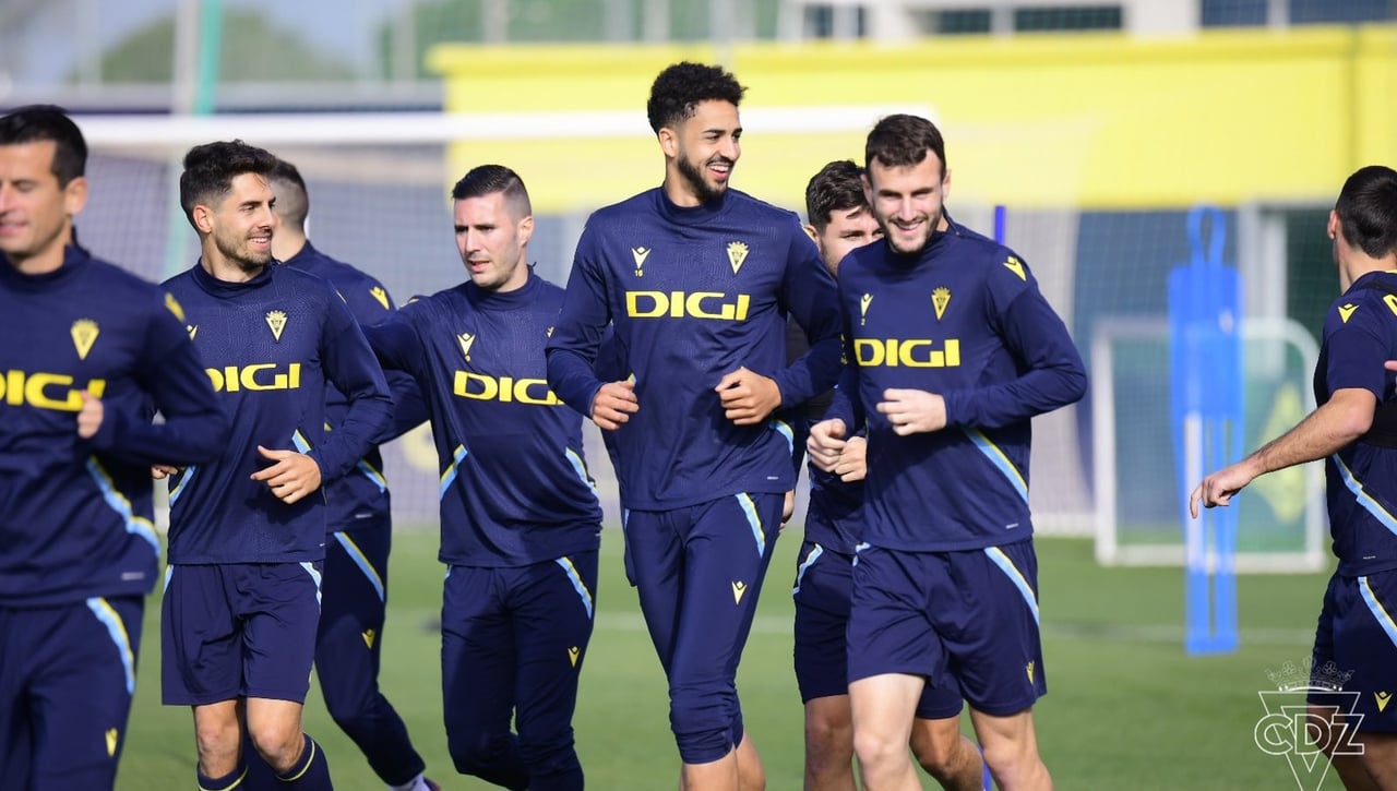 El Cádiz lucha por salir de la zona de descenso