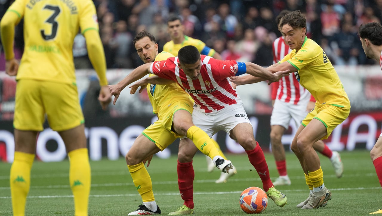 Futuro en el aire en el Deportivo de la Coruña