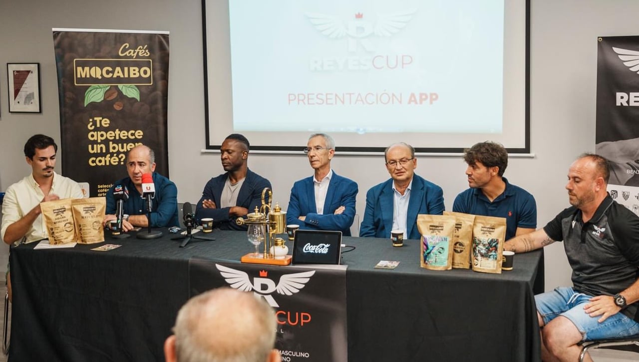 El Sevilla no falta en la presentación de la Reyes Cup
