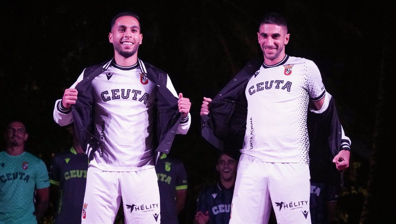 Ceuta vive la ilusión de la noche de Reyes en pleno agosto