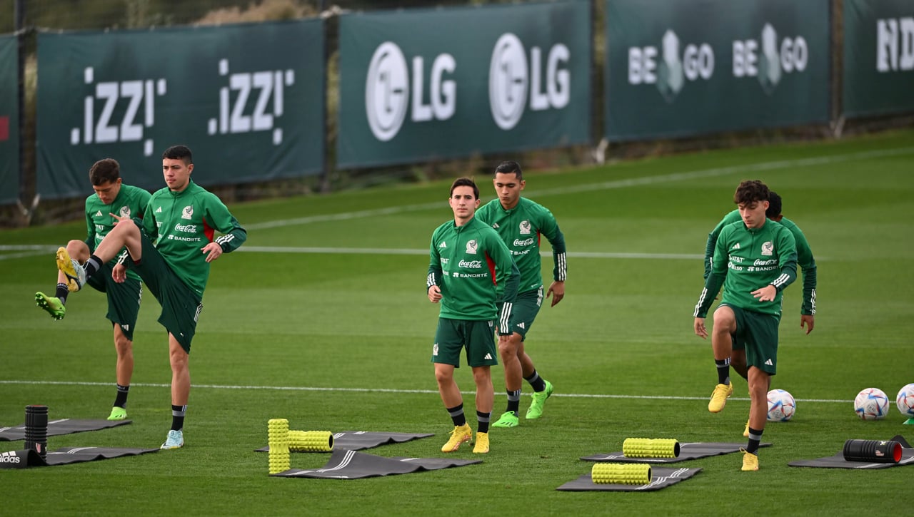 Tecatito Corona, Lainez... La decisión final del Tata Martino sobre la lista de México para Qatar