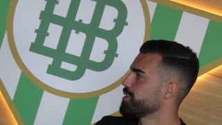 Guilherme Fernandes arroja luz a su futuro en el Real Betis
