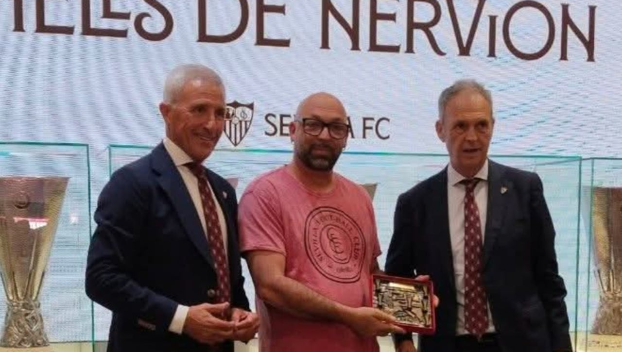 Un homenaje casi en la clandestinidad