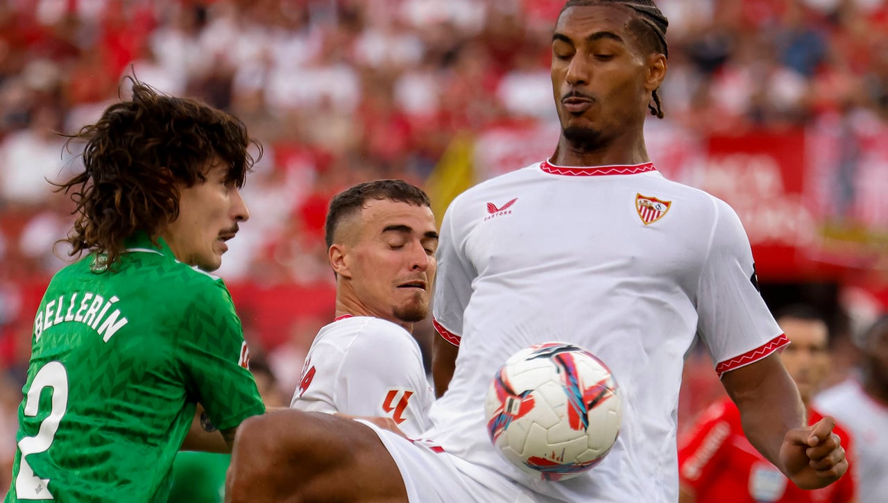Premio extraordinario para Badé que inquieta al Sevilla