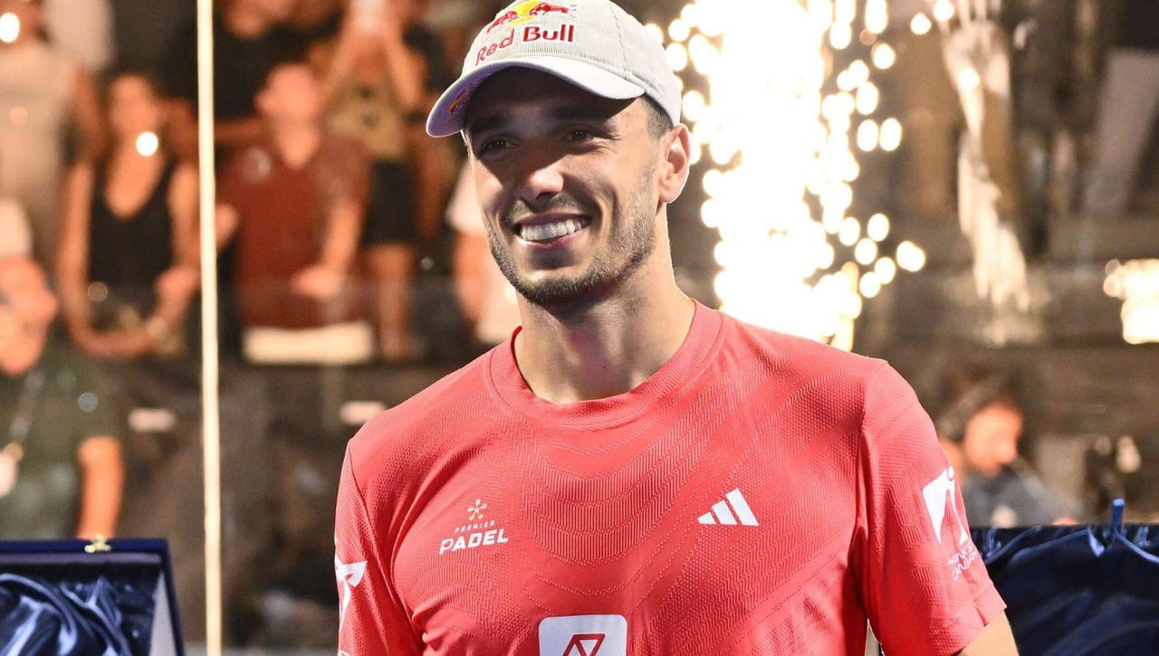 Ale Galán se pone de acuerdo con Arturo Coello