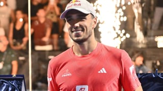 Ale Galán se pone de acuerdo con Arturo Coello