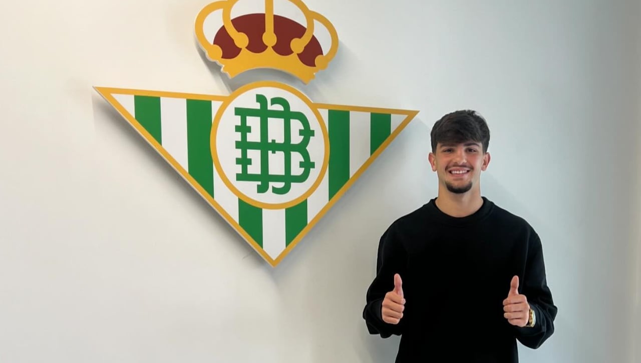 Se adelanta a Sevilla, Barça, Villarreal y Atlético por Samu Román, una 'joya' de la cantera del Málaga