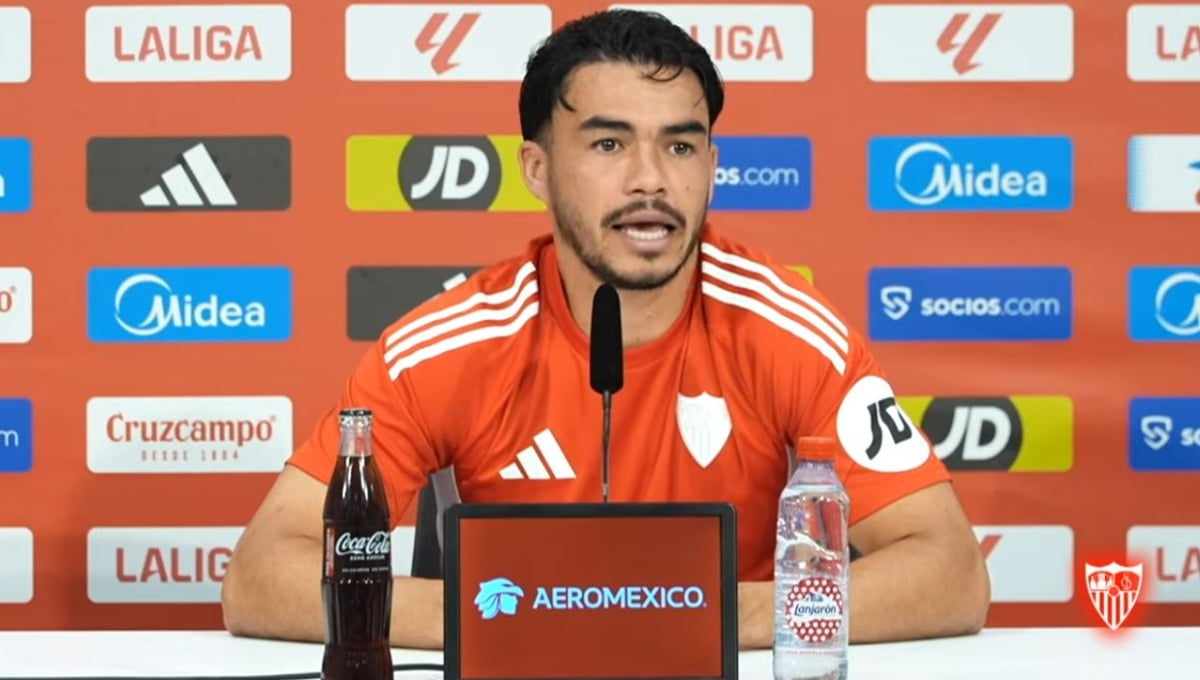 Gabriel Suazo eleva la voz en el vestuario del Sevilla: "¿Cómo que no hay forma?"