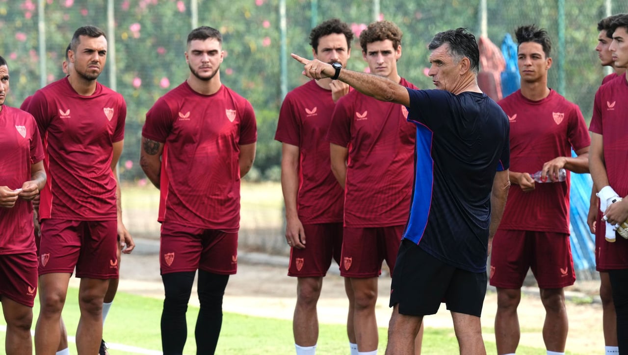 La pretemporada del Sevilla: Kike Salas, sí; Rekik e Iván Romero, no