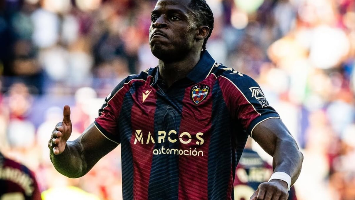 La presencia de Etta Eyong contra el Villarreal tiene un precio que debería pagar el Levante