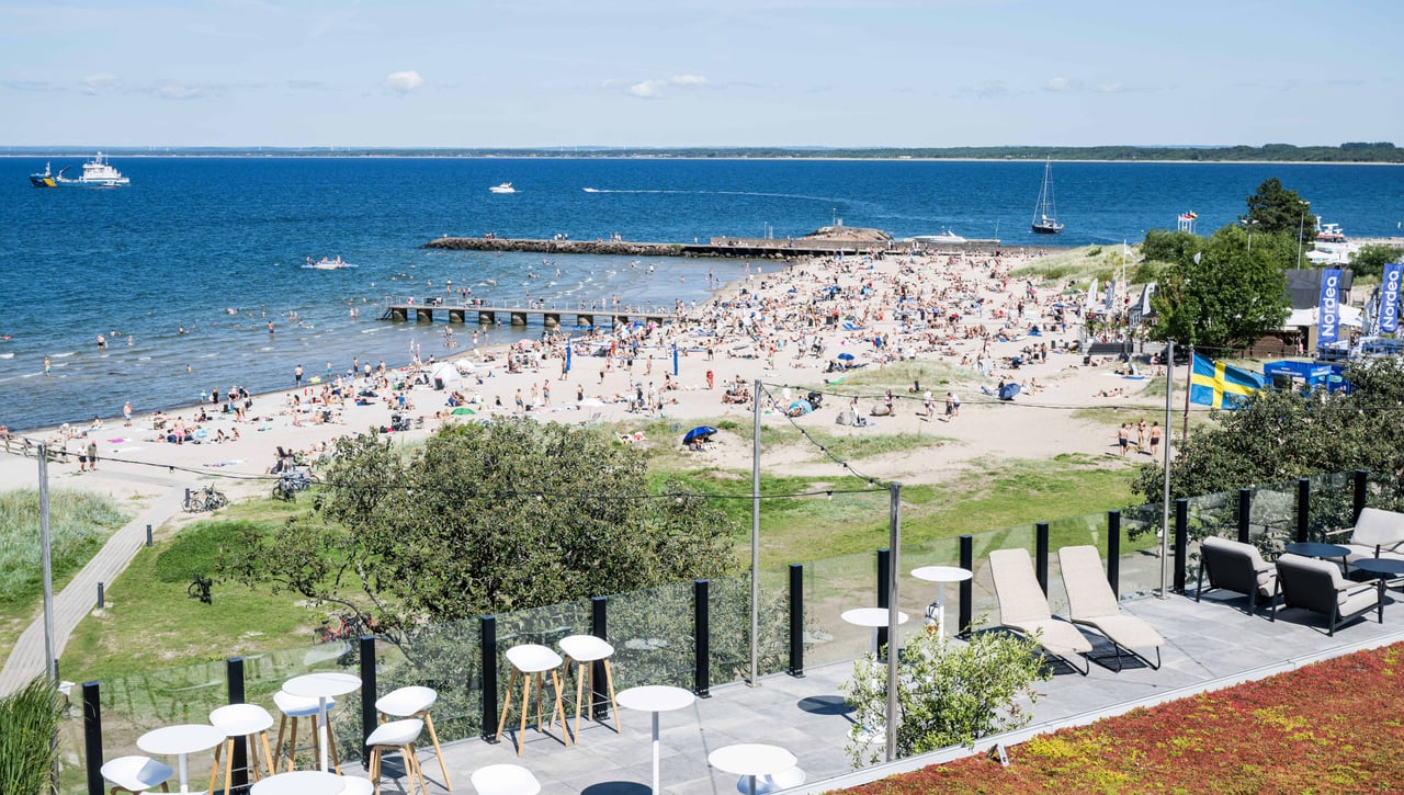 Contrato indefinido, casa gratis y sueldo de más de 1.600 euros por trabajar en un pueblo de playa