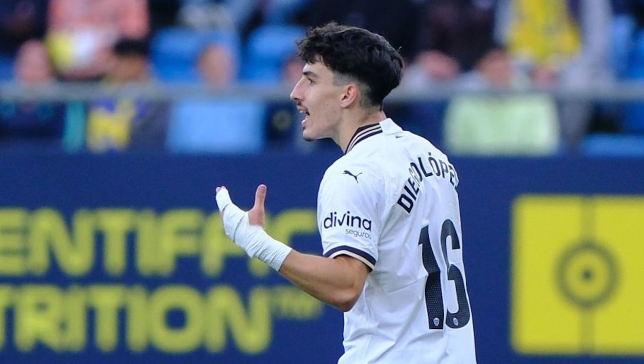 Cádiz 1-4 Valencia: el Nuevo Mirandilla se cansa de esperar