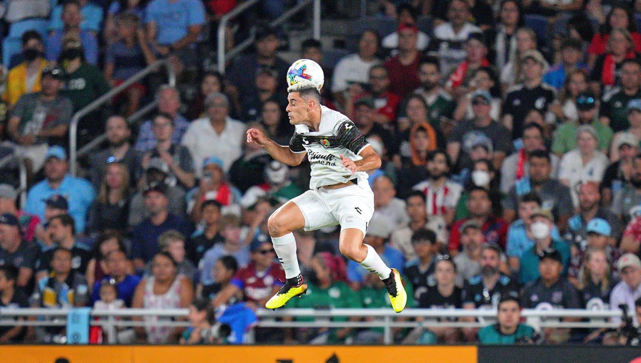 Betis y Valencia, pendientes de un compañero de Canales en Rayados