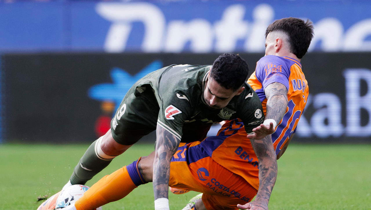 Así queda la clasificación de LaLiga Hypermotion tras el triunfo de Las Palmas y el pinchazo del Real Valladolid