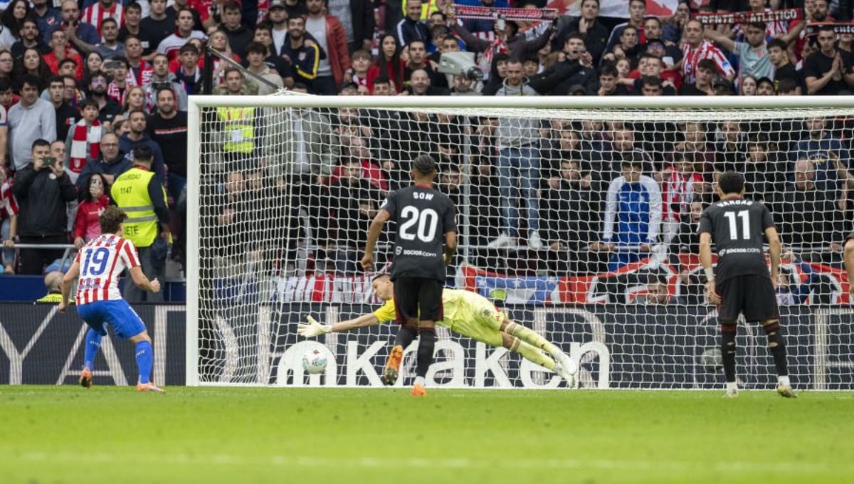 Redundancia disciplinaria contra el Sevilla: el equipo con más penaltis en contra y el más amonestado de LaLiga 
