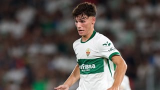 Rodrigo Mendoza desata una batalla entre gigantes mientras se consolida en el Elche