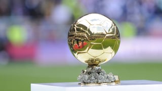 ¿Cuánto vale el Balón de Oro? ¿De qué material está elaborado y cuánto pesa?