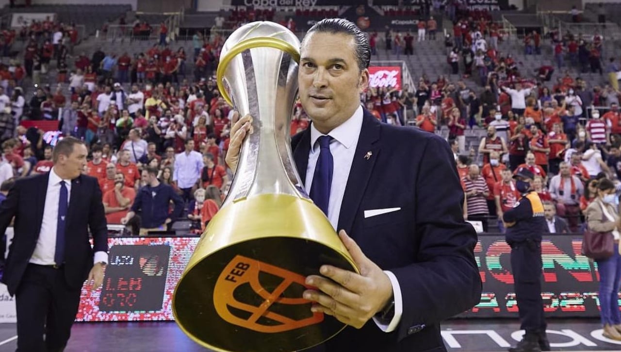 Así ve Óscar Fernández-Arenas la nueva plantilla del Covirán Granada