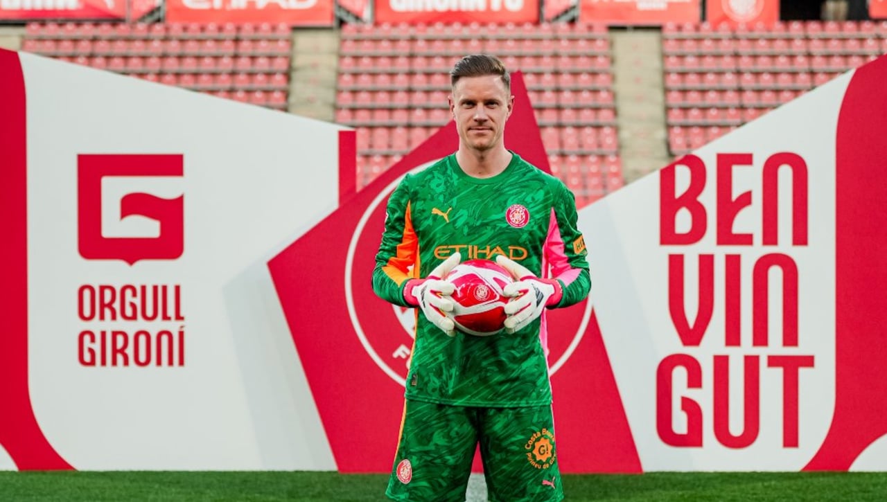Ter Stegen, en su presentación con el Girona: "Respeto mucho lo que ha hecho Gazzaniga pero vengo con la intención y las ganas de jugar"