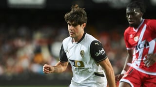 Ponen el foco en Javi Guerra