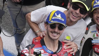 Bagnaia utiliza a Valentino Rossi para desestabilizar a Marc Márquez