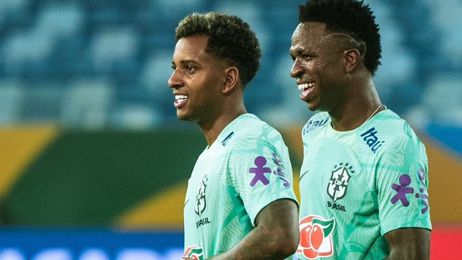 Duro palo de Rodrygo a Ancelotti y al Real Madrid