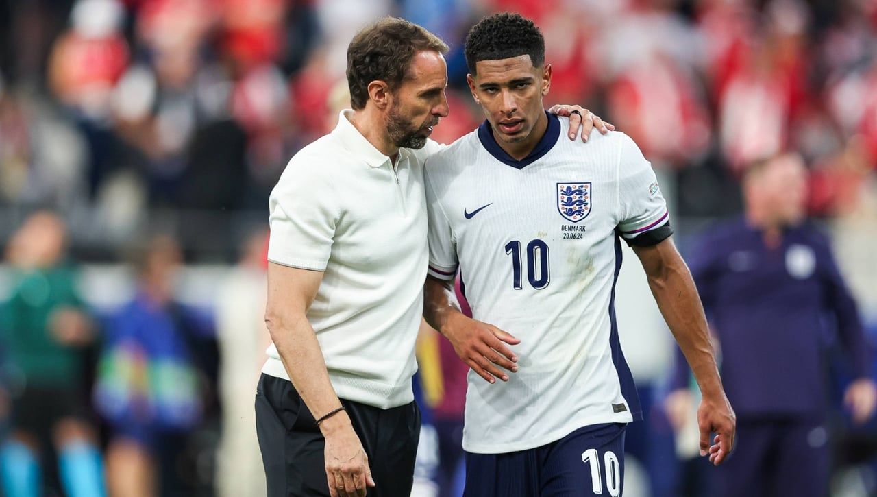 Posible sanción de la UEFA a Inglaterra por la reacción de sus aficionados