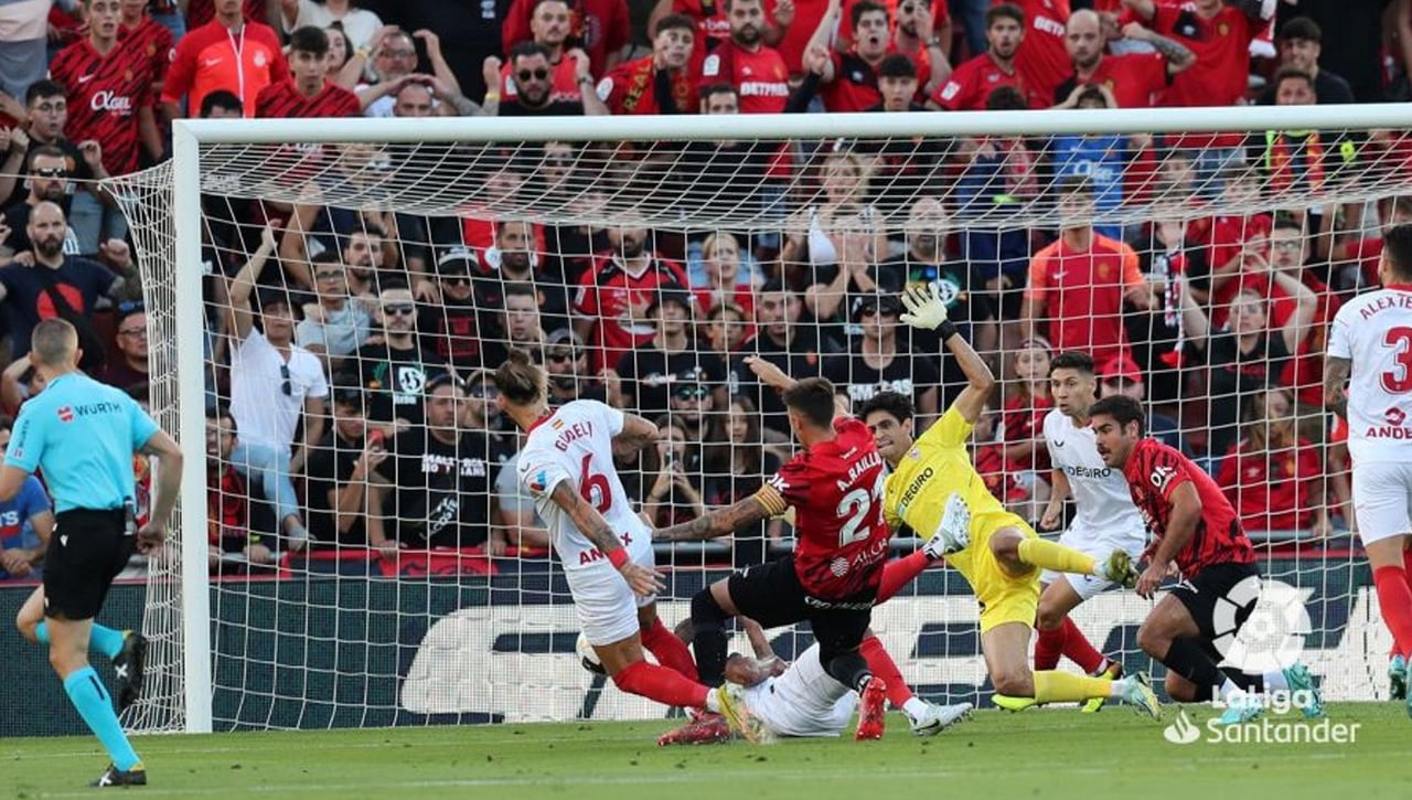 La portada de ESTADIO Deportivo para el domingo 16 de octubre de 2022