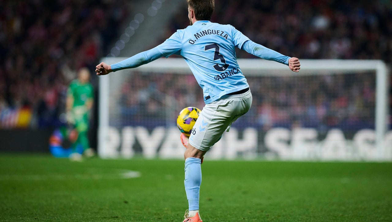 A Mingueza le queda la Selección