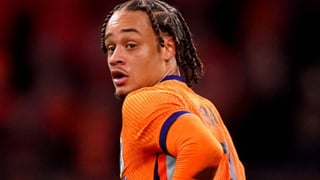 A Xavi Simons le sale mal su apuesta por Holanda en lugar de España