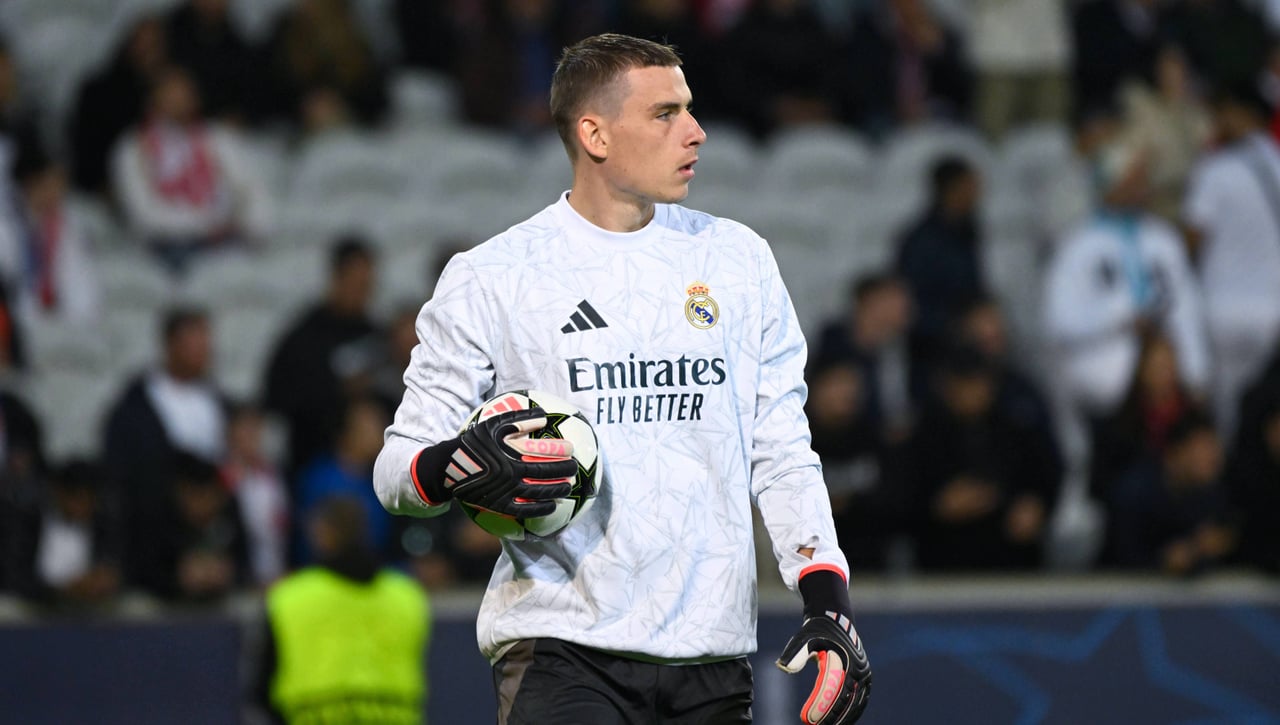 Lunin se ‘despacha’ con el Real Madrid 